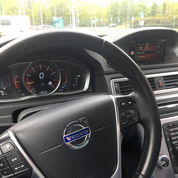 Volvo V70. 2016