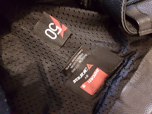 Moto nahkpüksid DUCATI meestele (3 foto / 3)