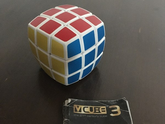Ruubiku Kuubik Rubiks v-cube Ruubik 3x3x3