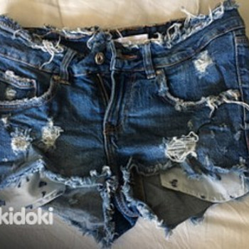 Lühikesed püksid Zara, suurus 34/36