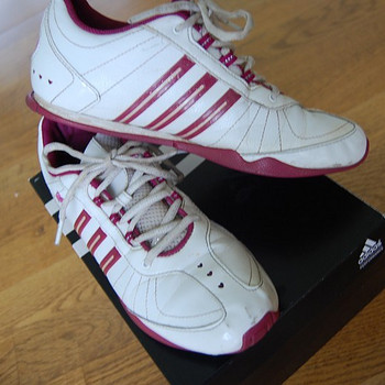 Adidas tossud, UK 4½ EU 37