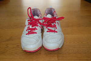 Adidas nahast tossud UK 5 EU 38 (3 foto / 3)