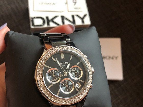 DKNY kell