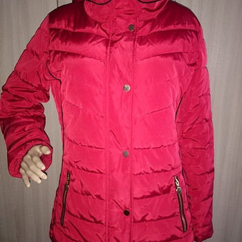 Красивая женская куртка р. M/L