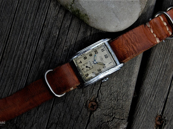 Moeris watch