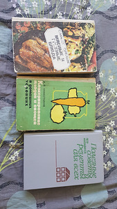 Книги (9 фото из 10)