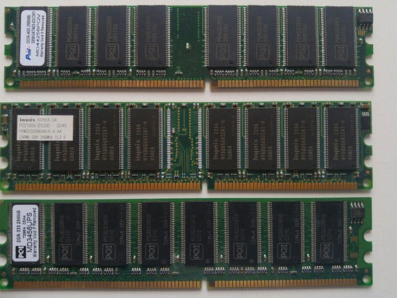 DDR1 256mb (3tk) / 512mb (2tk) / 1gb (2tk)