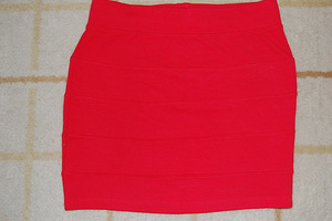 H&M pliiatsseelik, 140 (1 foto / 2)