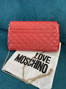 Сумка Love Moschino (3 фото из 3)