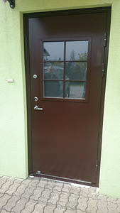 Metalluksed, erinevad suurused (5 foto / 7)