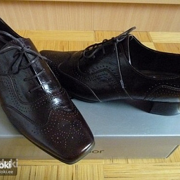 Женские кожаные туфли Gabor 39