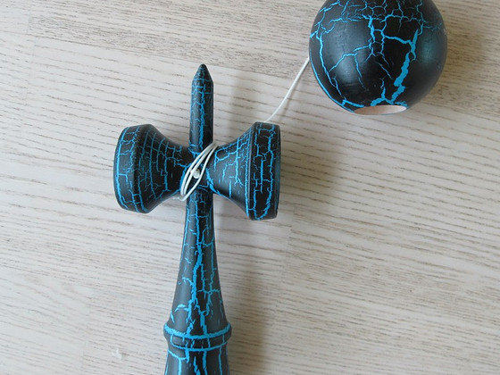 Новая kendama