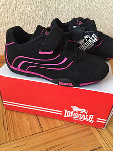 Uued Lonsdale nahk tossud, suurus 25 (1 foto / 3)