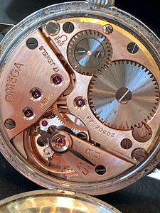 Omega (2 фото из 3)