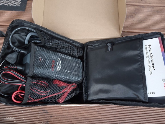 Акузарядка Bosch C3 новая