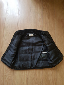 H&M vest s92 (2 foto / 2)