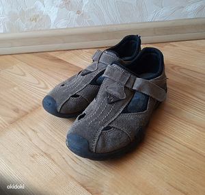 Kingad (1 foto / 2)