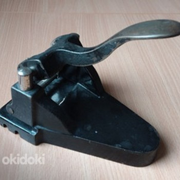 Дырокол