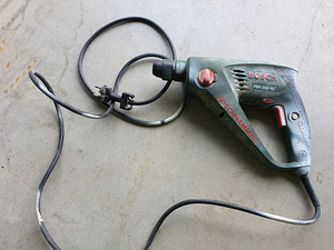 Ударная дрель SDS BOSCH PBH 200 RE (2 фото из 2)