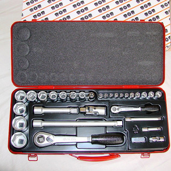Padrunvõtmete komplekt Qvalda 31-osaline 1/2'' & 1/4''