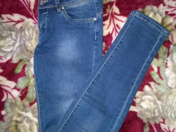 Sinised skinny teksad, suurus 36 (XS-S)