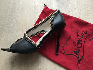 Christian Louboutin кожа 36/37 размер,оригинал (2 фото из 9)
