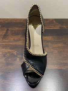 Christian Louboutin кожа 36/37 размер,оригинал (3 фото из 9)