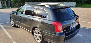 Toyota Avensis 2009 2.2 disel 130kw (1 foto / 8)