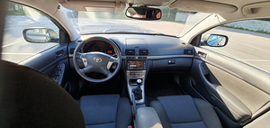 Toyota Avensis 2009 2.2 disel 130kw (4 foto / 8)