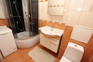 Baudīt komfortablu atpūtu var mājīgā dzīvoklī Dubultos (4 foto no 9)