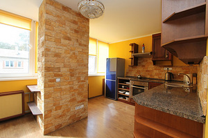 Baudīt komfortablu atpūtu var mājīgā dzīvoklī Dubultos (5 foto no 9)