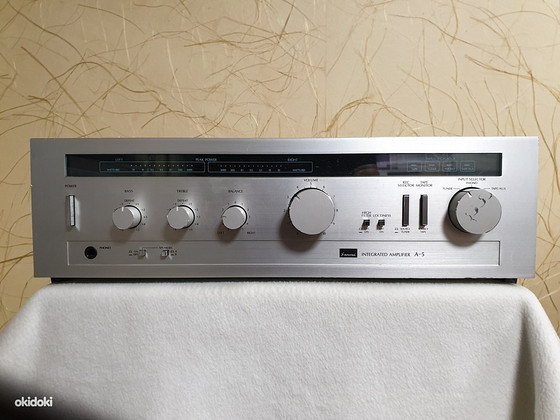 Sansui A-5 Master Integrated Amplifier