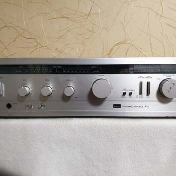 Sansui A-5 Master Integrated Amplifier