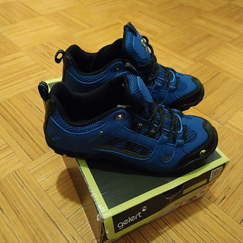 Новые кроссовки Gelert, 37