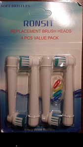 Elektriliste hambaharjade vahetatavad otsikud Oral-B 4 tk (1 foto / 2)