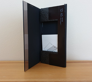 Galaxy Note10+ Clear View Cover чехол (черный) (2 фото из 3)