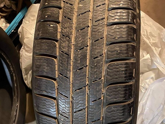 Michelin R17 235/65 - 1 шт