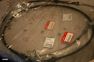 Kaks käsipiduri trossi Honda, uus 1995-1998 Honda Odyssey (1 foto / 3)