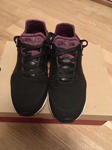 LEVIS tossud, 40 (2 foto / 3)
