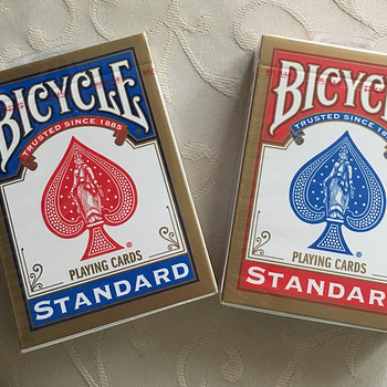 Оригинальные игральные карты Bicycle Standard