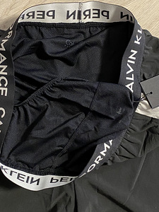 Calvin Klein Performance шорты, S (2 фото из 3)