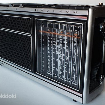 Raadio GRUNDIG Concert boy 1100