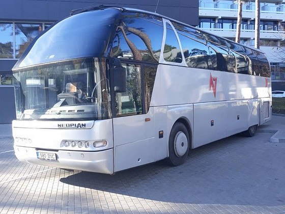 Автобус Neoplan 516