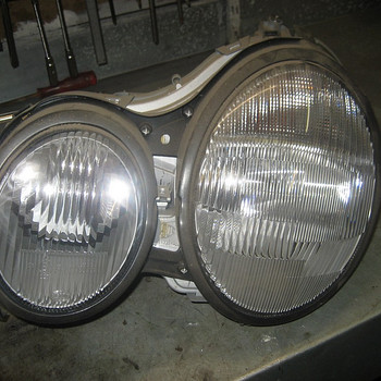 MB W210 Hella