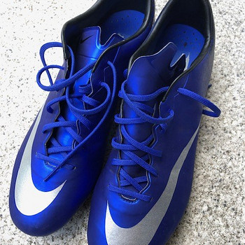 Nike jalgpallibutsad