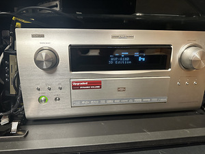 Denon AVP-A1HD 3D Edition AV-pocessor (1 фото из 2)
