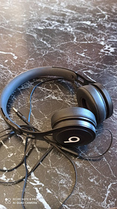 Наушники beats (3 фото из 3)
