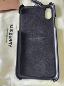 Чехол для мобильного телефона Burberry Apple S/XS (1 фото из 2)