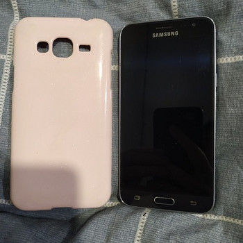 Telefon Samsung galaxy J3