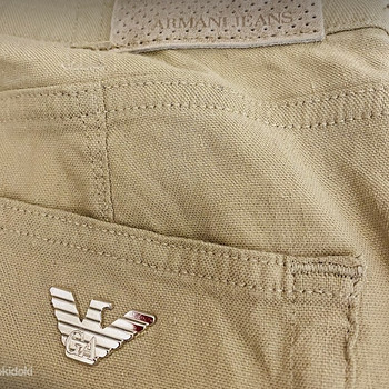 Джинсы Armani jeans